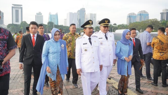 
					Pelantikan Bersejarah, Harno – Hanies Siap Wujudkan Visi Rembang Sejahtera!