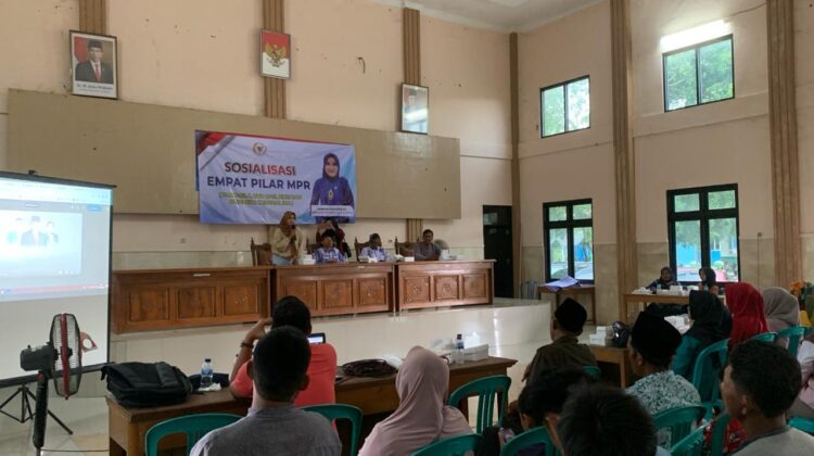 Empowerment Generasi Muda, Harmusa Oktaviani Sampaikan Empat Pilar Kebangsaan di Rembang