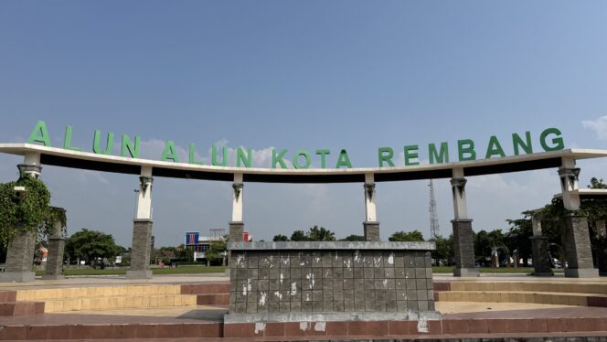 
					Kondisi Alun-alun Rembang, Rabu (28/5/2025). (Foto: rembangsepekan.com)