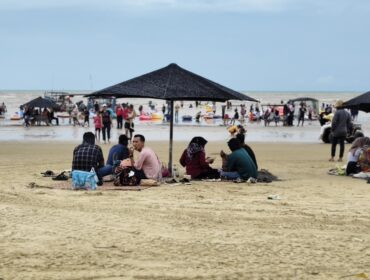Destinasi Wisata Pantai Karang Jahe Beach Rembang. (Foto: rembangsepekan.com)