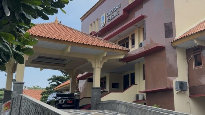 
					Gedung Kantor Bupati Rembang. (Foto: rembangsepekan.com)