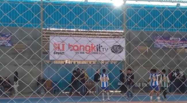 HMPS Administrasi Publik UNDIP Rembang menggelar turnamen futsal di Lapangan Puri Berlian Park, Rembang, 21–22 Juni 2025. (Foto: Doni Setiawan/rembangsepekan.com)