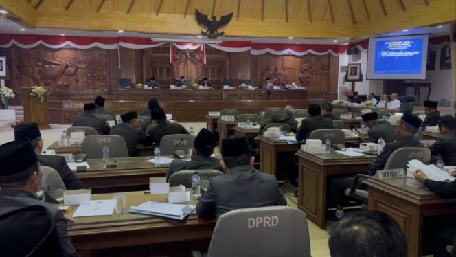 
					Laporan Pertanggungjawaban Pelaksanaan Anggaran Pendapatan dan Belanja Daerah (APBD) Tahun Anggaran 2024 dalam Rapat Paripurna DPRD, Rabu (2/7/2025).