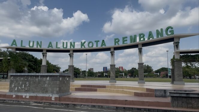 
					Kawasan Alun-alun Kota Rembang. (Foto: rembangsepekan.com)