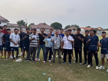 PS Rembang 1 saat laga perdana Bupati Cup Rembang 2025. (Foto: rembangsepekan.com)