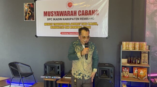 Abdul Munim resmi terpilih menjadi Ketua IKADIN Rembang, Sabtu (2/8/2025). (Foto: rembabgsepekan.com)