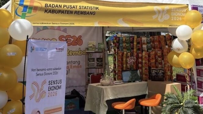 
					BPS Rembang turut ambil bagian dalam gelaran Festival Njajan Fest, Jumat (12/9/2025). (Foto: rembangsepekan.com)