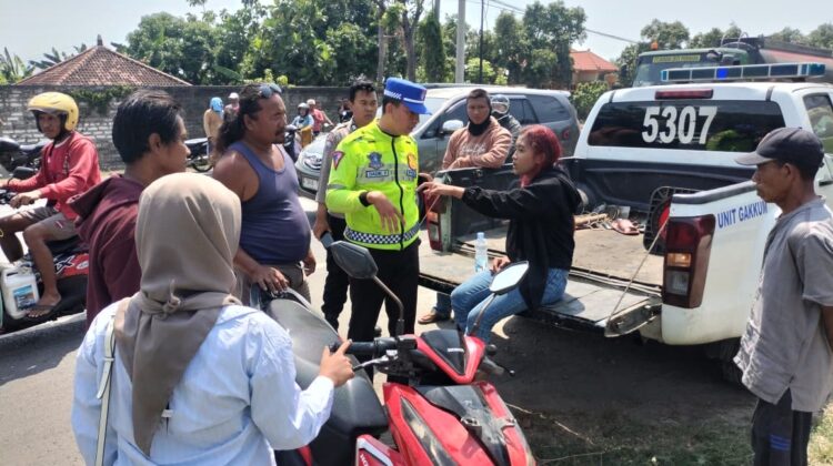 Kecelakaan maut terjadi di Jalur Pantura Desa Sumbersari, Kecamatan Kragan, Kabupaten Rembang, Senin (29/9/2025). (Foto: rembangsepekan.com)