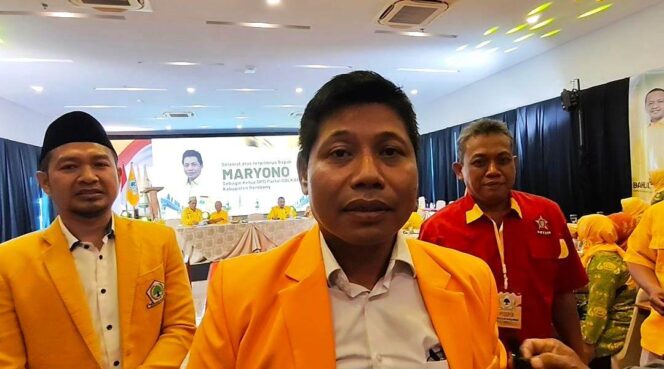 
					KETERANGAN PERS – Ketua baru DPD Partai Golkar Kabupaten Rembang, Maryono saat memberikan keterangan pers. FOTO : Ist/REMBANG SEPEKAN.