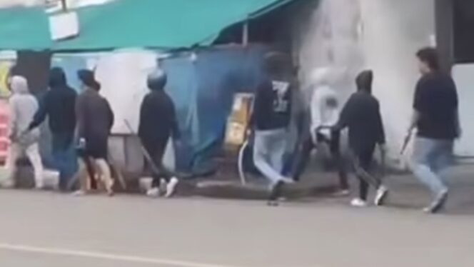 
					Tangkap Layar Instagram.