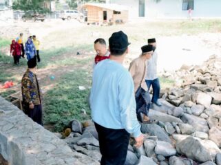 Pemkab Rembang mengusulkan pembangunan sea wall untuk menangani abrasi di pesisir Rembang timur. (Foto: rembangsepekan.com)
