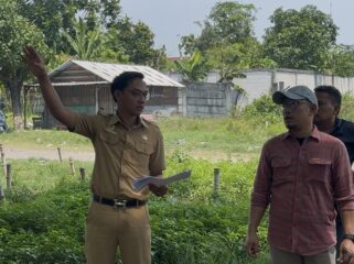 Pemkab Rembang mulai menyiapkan relokasi sementara bagi pedagang Pasar Rembang Kota yang akan direvitalisasi, Senin (10/11/2025). (Foto: rembangsepekan.com)