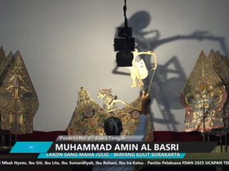 Dalang cilik asal Kabupaten Rembang, Muh. Amin Al-Basri, tampil di ajang Festival Dalang Anak Nasional 2025 di Gedung Pewayangan Kautaman, TMII, Jakarta, Senin (3/11/2025). (Foto: Istimewa)