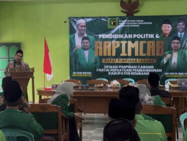 DPC PPP Rembang menggelar Rapimcab sebagai ajang konsolidasi organisasi dan penguatan mesin partai, Rabu (10/12/2025) siang. Foto: rembangsepekan.com