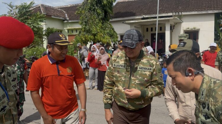 Menhan RI Sjafrie Sjamsoeddin berkunjung ke Rembang, meninju lokasi YTP 888 Satria Sejati di Bangunrejo, Pamotan, Selasa (17/2/2026). Foto: rembangsepekan.com