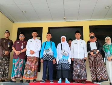 2 Calhaj Rembang berangkat lebih awal, Kamis (30/4/2026). Foto: rembangsepekan.com