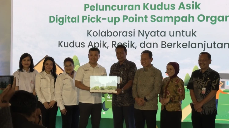     Apresiasi Gerakan Keluarga ASIK 2026 dan peluncuran Kudus ASIK Digital Pick-Up Point Sampah Organik digelar di Pendopo Kabupaten Kudus, Jawa Tengah, Selasa (9/6/2026). Foto: rembangsepekan.com