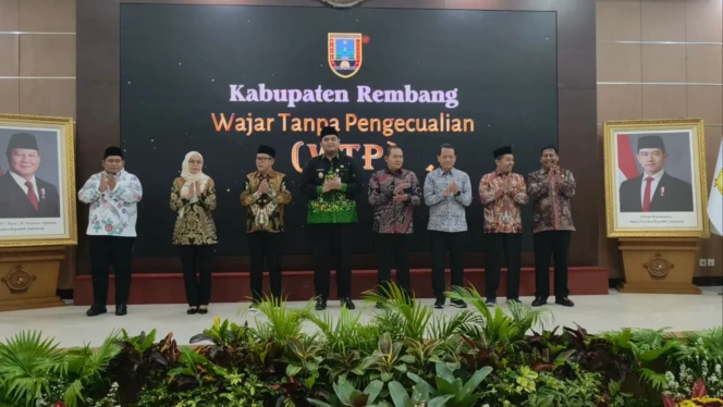 
					Pemkab Rembang kembali meraih opini WTP ke-8 berturut-turut dari BPK. Foto: rembangsepekan.com