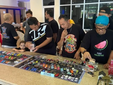 Ratusan kolektor diecast dari wilayah Pantura Jawa Tengah Kopgab di Rembang, Minggu (21/6/2026). Foto: rembangsepekan.com
